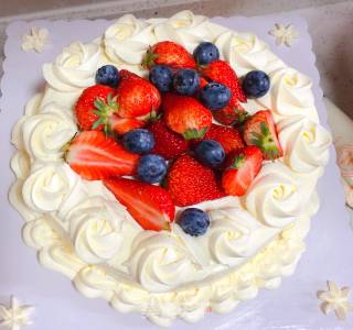 Mango Strawberry Cake recipe