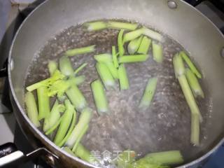 Stir-fried Celery with Shiitake Mushrooms recipe
