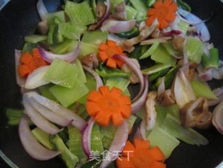 Stir-fried Sausage with Mixed Vegetables recipe