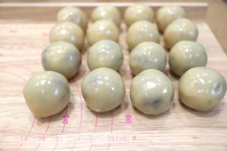 White Lotus Paste & Red Bean Paste Egg Yolk Moon Cake recipe