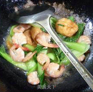 Headless Shrimp Oil and Gluten Green Vegetables recipe