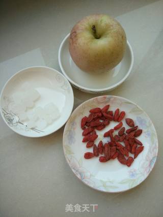 Stewed Wolfberry with Apple and Rock Sugar recipe
