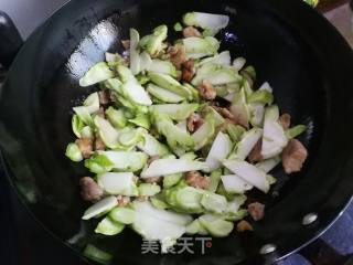 Stir-fried Pork with Vegetables recipe