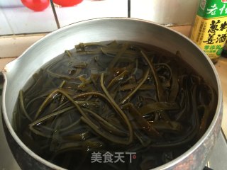 #trust之美# Fried Kelp Shredded Pork recipe