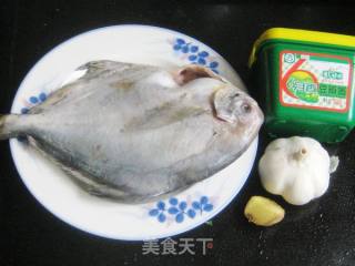 Spicy Pomfret with Garlic Bean Sauce recipe
