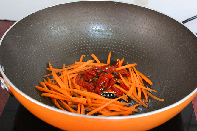 Kimchi Stir-fried Bean Sprouts recipe