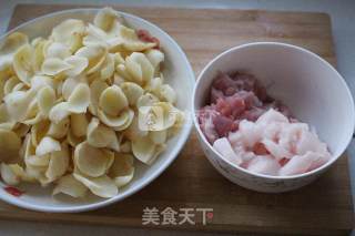 Fried Pork Slices with Lily recipe