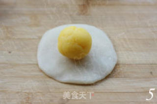 Perfect Custard Buns Raiders recipe