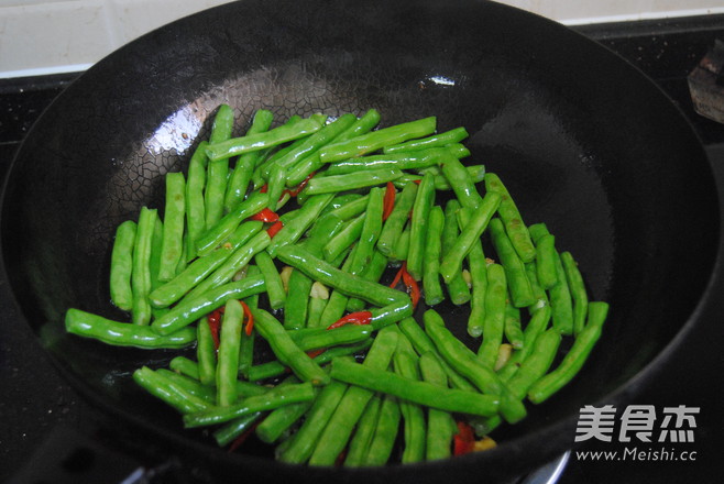 Green Beans with Sauce recipe