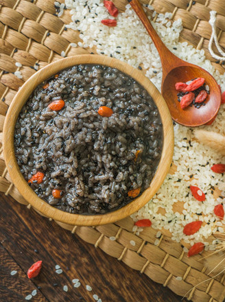 Love Hair Black Sesame Goji Porridge recipe