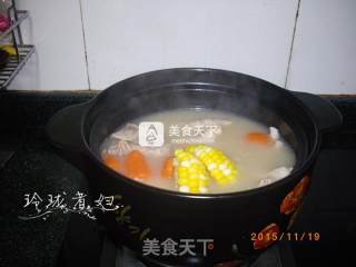 Chicken Feet Corn Carrot Soup recipe