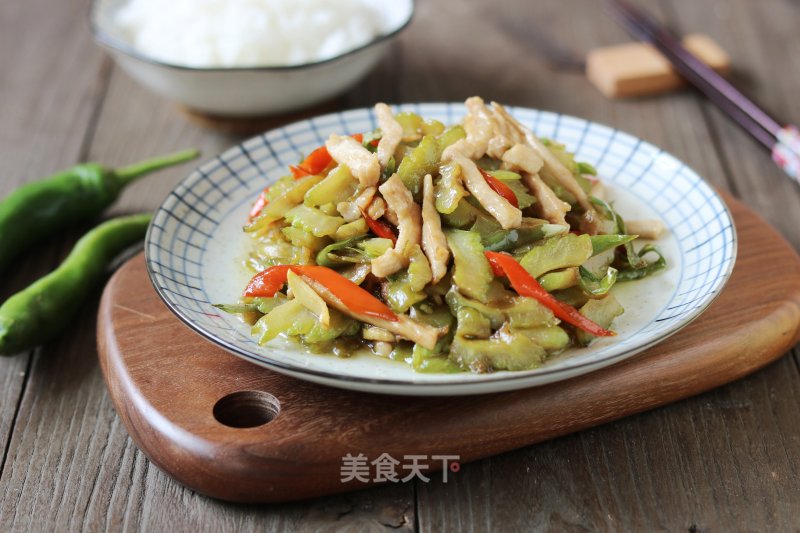 Stirred Bitter Gourd with Shredded Pork recipe