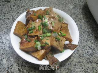 Braised Rubber Fish with Old Tofu recipe