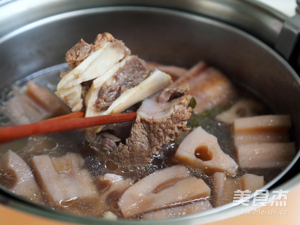 Lotus Root Tongue Soup recipe