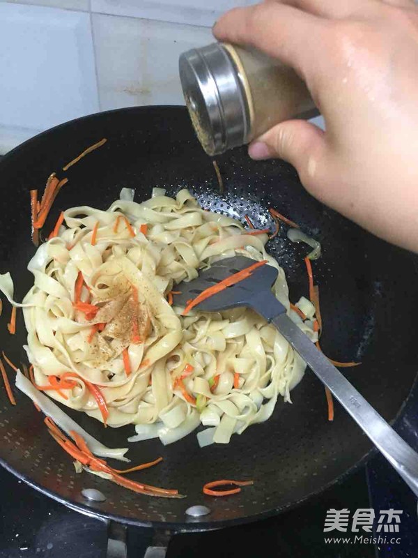 Fried Noodles with Vegetables recipe