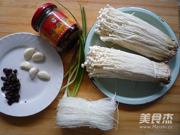 Stir-fried Enoki Mushroom with Black Bean Sauce recipe