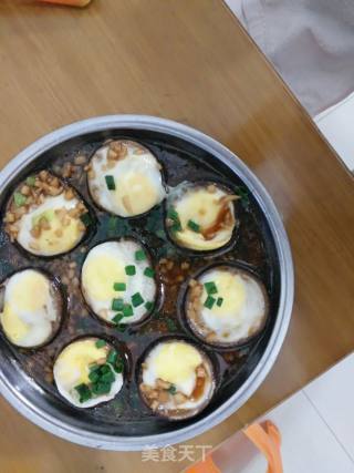 Steamed Shiitake Mushrooms with Quail Eggs recipe