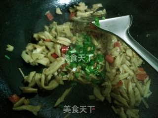 Stir-fried Bamboo Shoots recipe