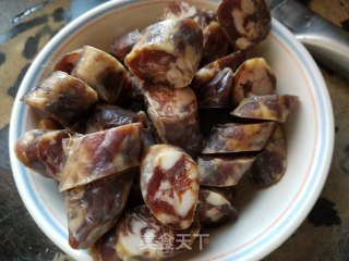 Cantonese Style Egg Yolk Meat Dumplings recipe