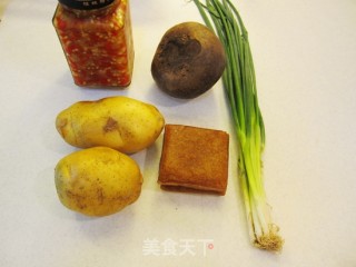 Stir-fried Dried Tofu with Beetroot recipe