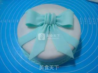 Bowknot Fondant Cake recipe