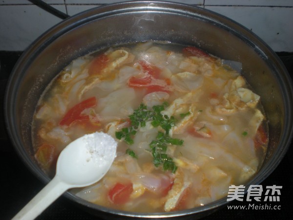 Ravioli with Tomato and Egg Crust recipe