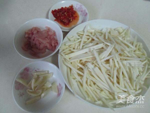 Stir-fried Shredded Pork with Chopped Pepper and Rice recipe