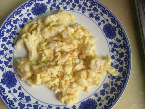 Scrambled Eggs with Edamame and Olive Vegetables recipe