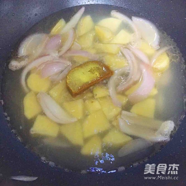 Potato Curry Udon recipe