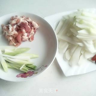 Stir-fried Pork with Mustard Head recipe