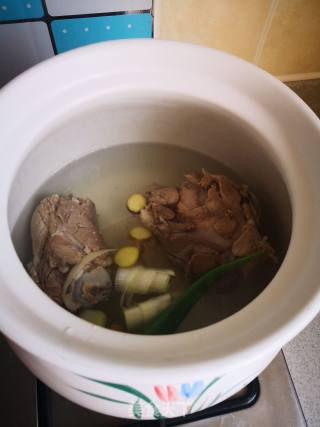 Lotus Root and Corn Big Bone Soup ~ Runzao Hao Soup recipe