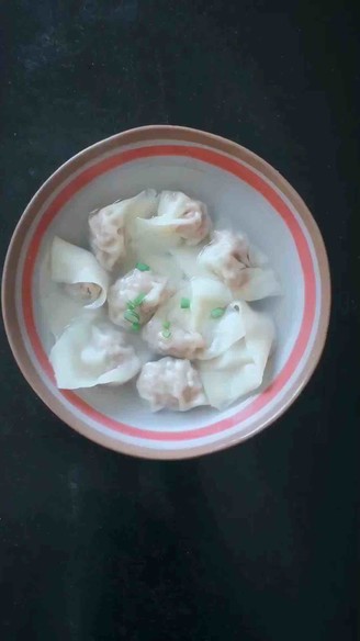 Fresh Meat Wontons with Eyebrows Off recipe