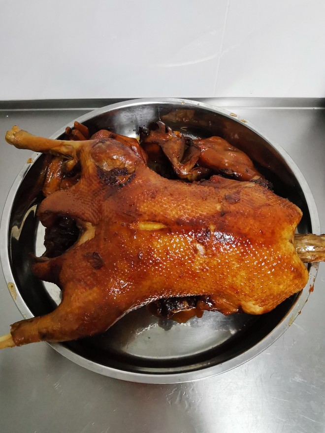 Braised Goose with Soy Sauce recipe
