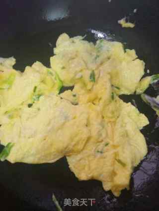 Scrambled Eggs with Green Peppers recipe