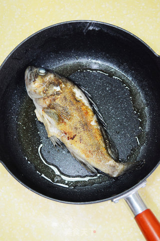 【cordyceps Flower Blackhead Fish Soup】---nourishing and Delicious Soup recipe