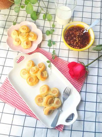 Flower Sausage Bun recipe