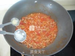 Tomato Meat Sauce Noodles recipe