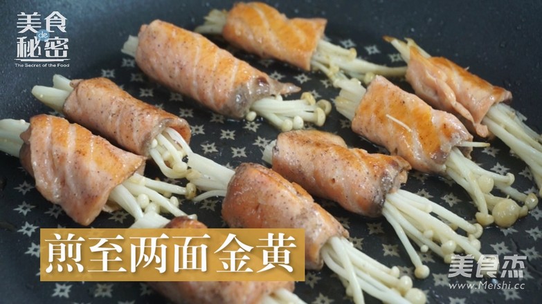 Salmon and Enoki Mushroom Roll recipe