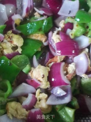 Scrambled Eggs with Purple Onion and Green Pepper recipe