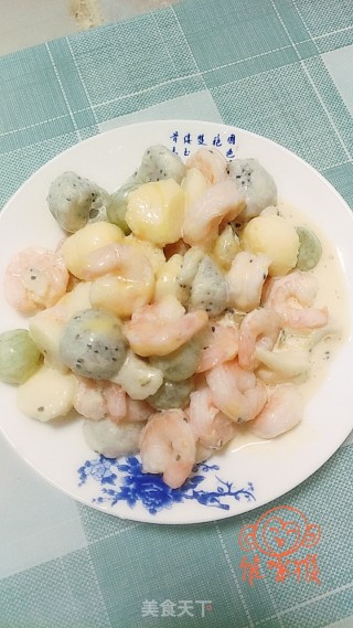 Shrimp Balls with Fresh Fruit Salad recipe