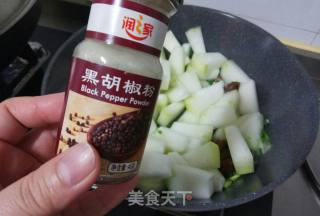 Braised Winter Melon with Roasted Bones recipe