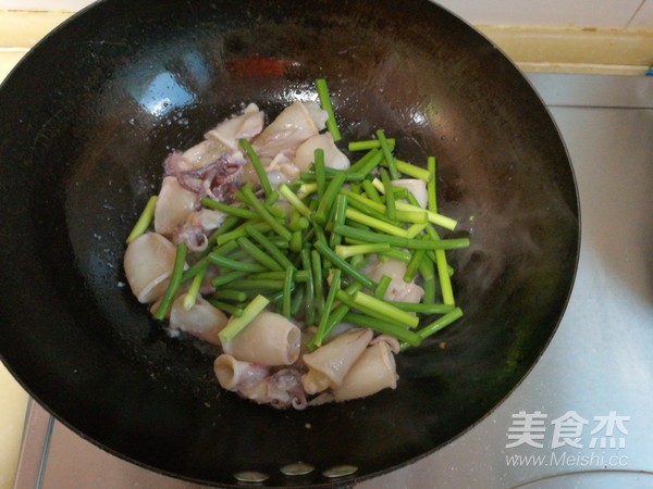 Sea Hare Fried Garlic Moss recipe