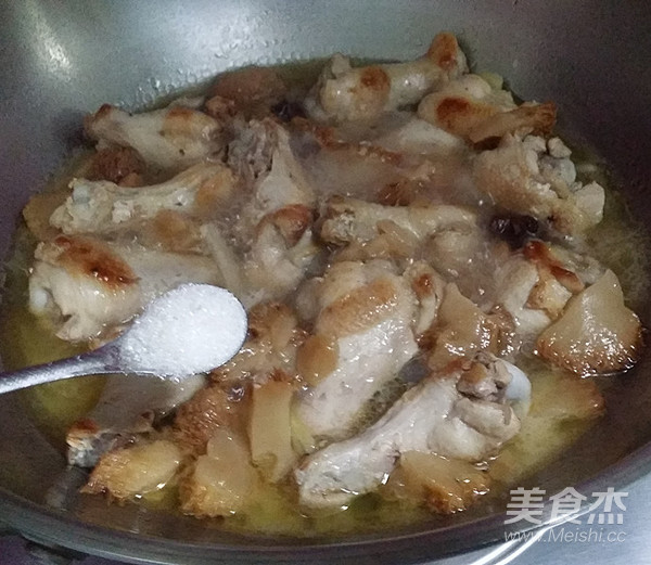 Roasted Chicken Wing Roots with Hericium recipe
