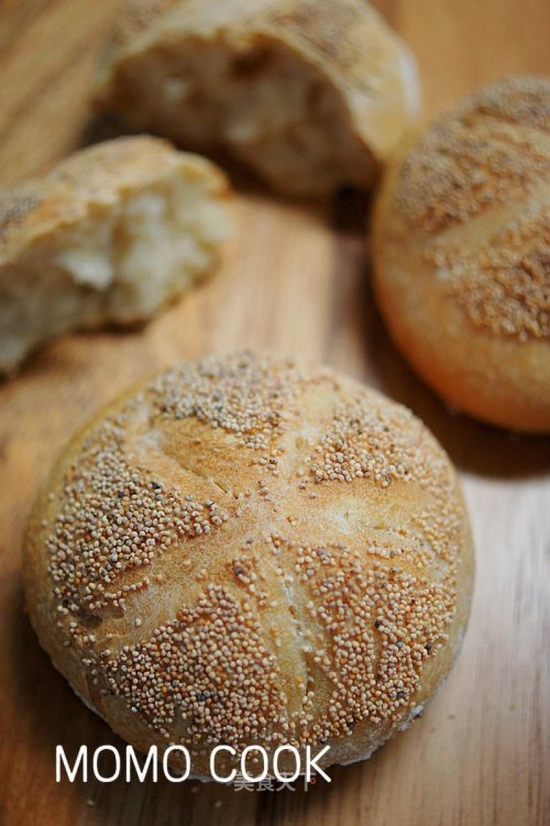 German Oatmeal Breakfast Bun---emperor's Bread recipe