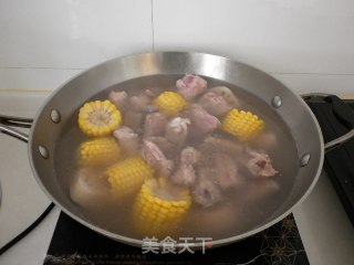 A Home-cooked Soup to Relieve Stress-----stewed Pork Ribs with Lotus Root recipe