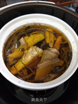 Stewed Chicken Soup with Tea Tree Mushroom recipe