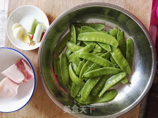 #trust之美# Fried Pork Belly with Snow Peas recipe