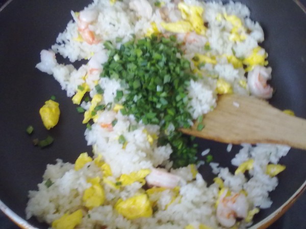 Shrimp Fried Rice with Chives recipe