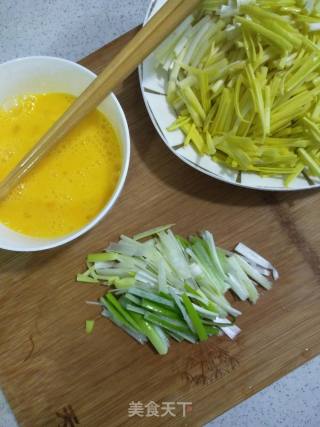 Scrambled Eggs with Chives recipe