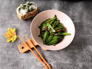 Fried Bacon with Snow Peas recipe